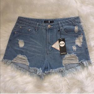 BOOHOO DENIM SHORTS